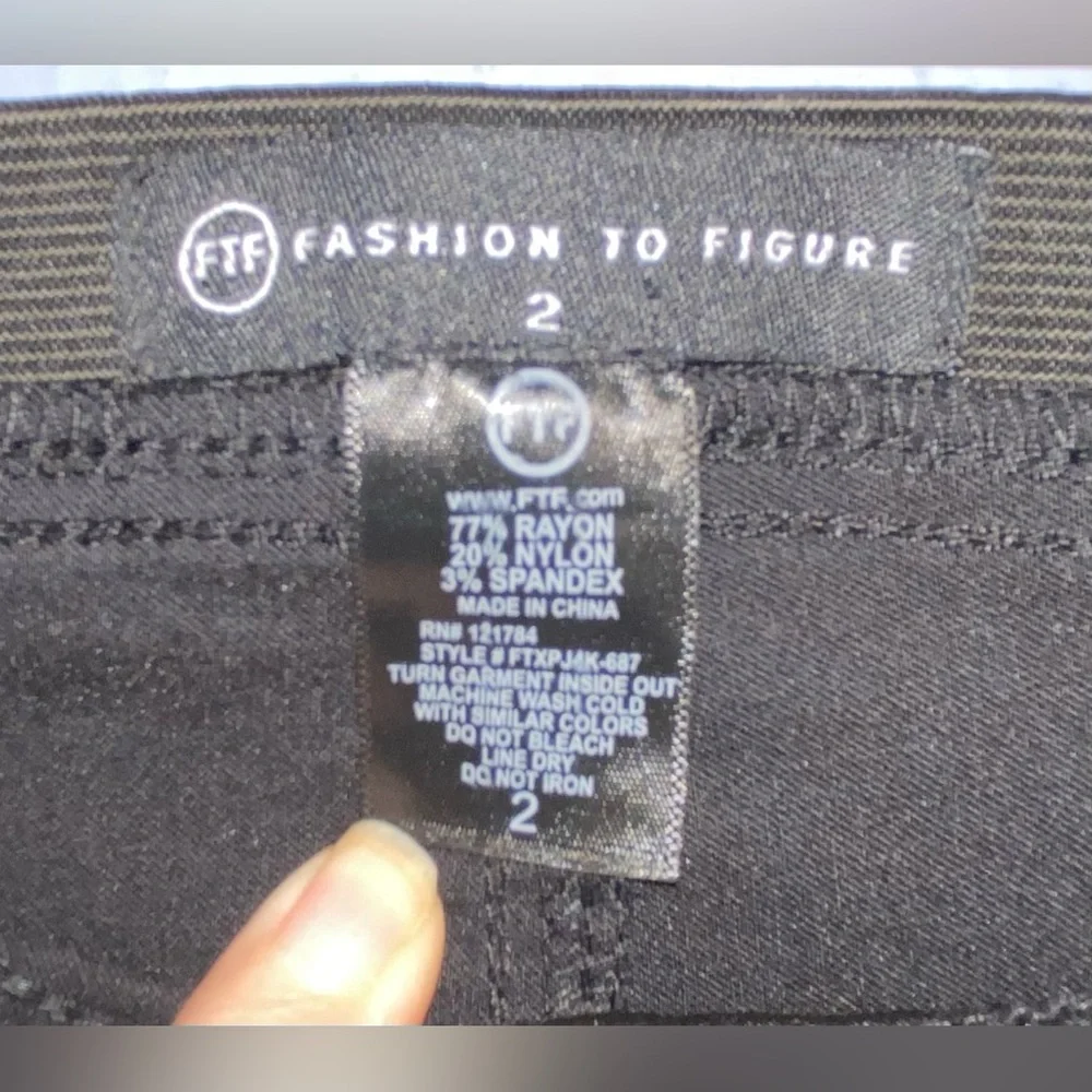 NWT FTF Faux leather legging pants 2X - Picture 7 of 8